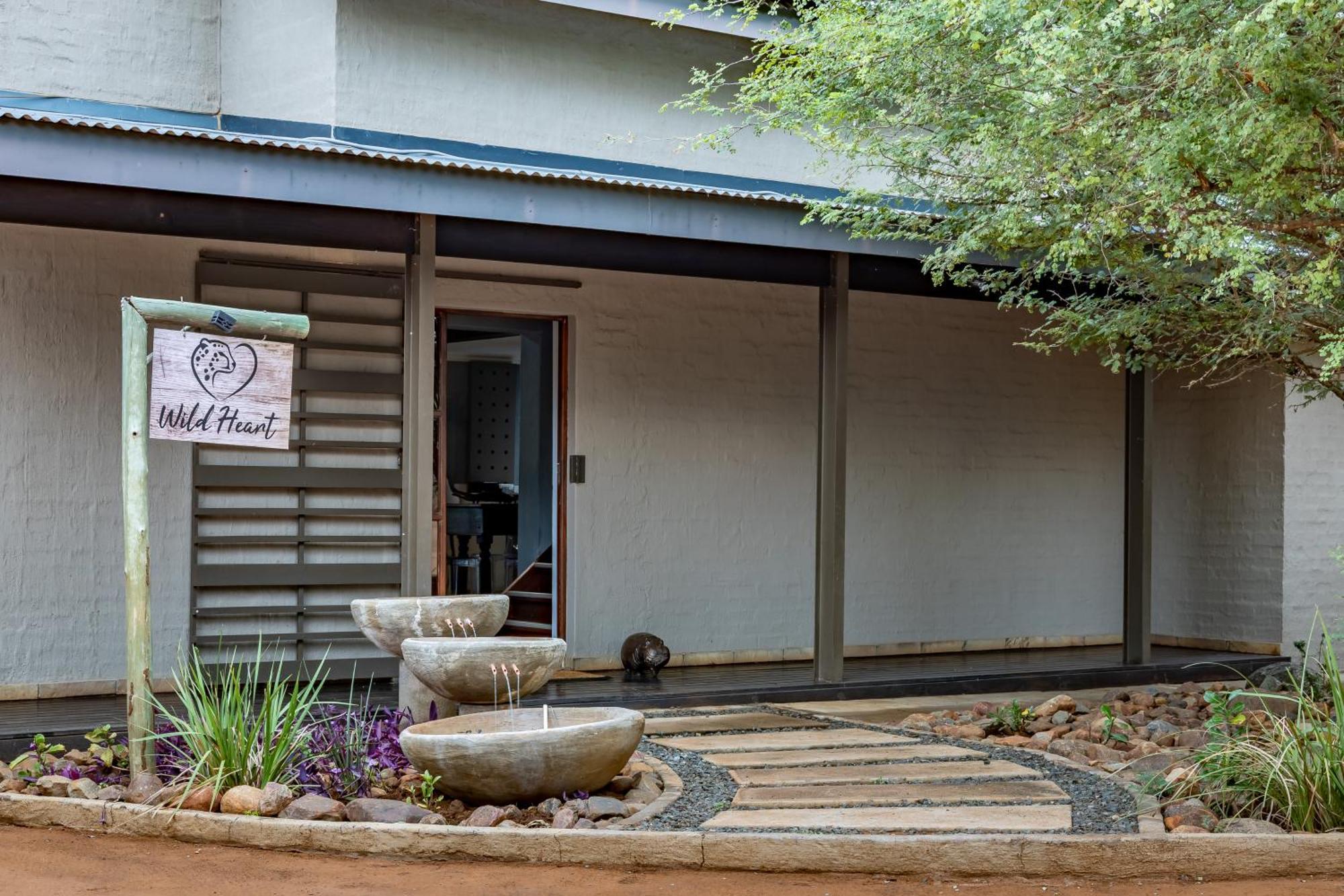 Wildheart Safari - Main Apartamento Hoedspruit Exterior foto